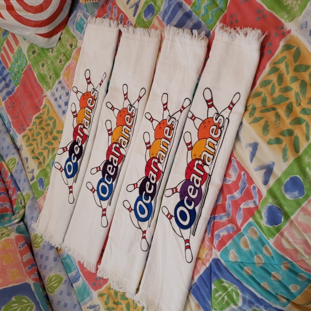 3 🎳  Hand Towels